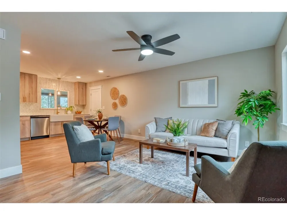 2807 Hayman Terrace Colorado Springs, CO 80910