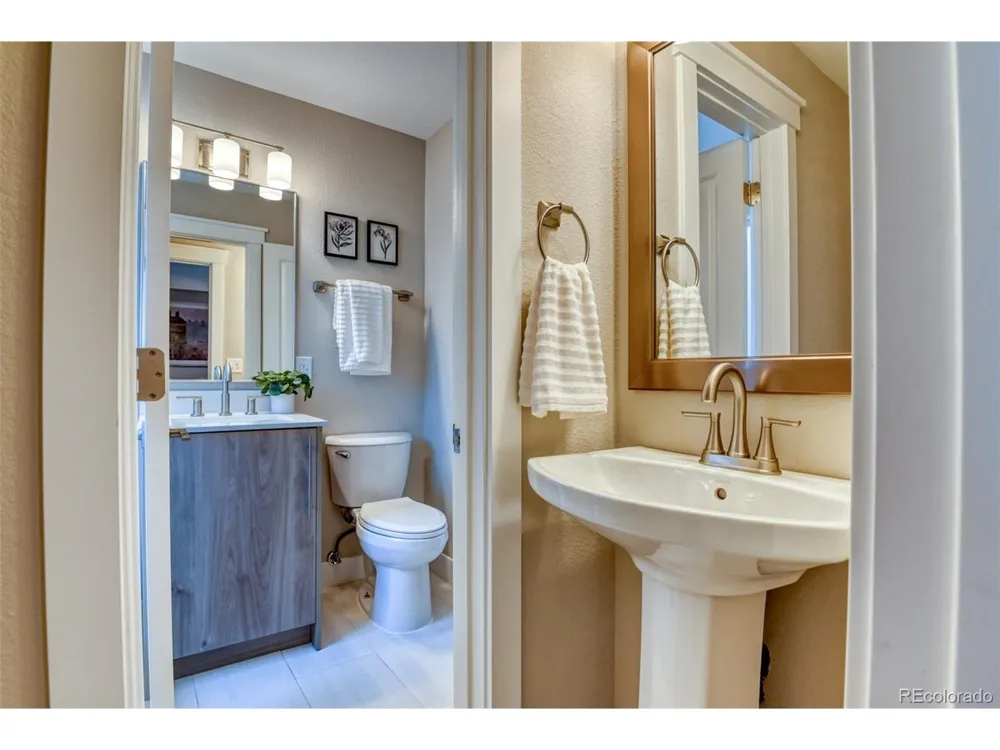 2807 Hayman Terrace Colorado Springs, CO 80910