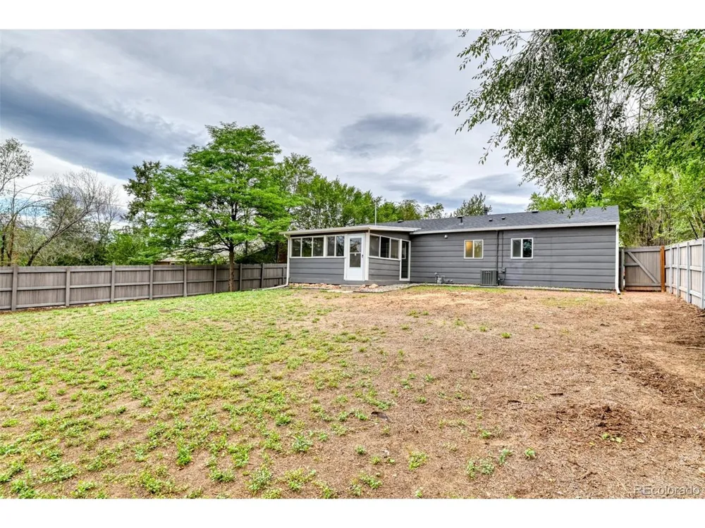 2807 Hayman Terrace Colorado Springs, CO 80910