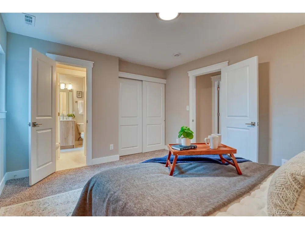 2807 Hayman Terrace Colorado Springs, CO 80910