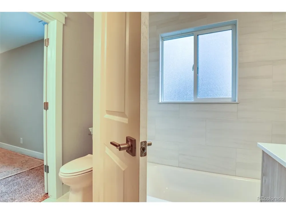 2807 Hayman Terrace Colorado Springs, CO 80910