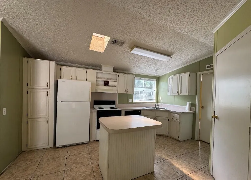 104 Plantation Boulevard #104 