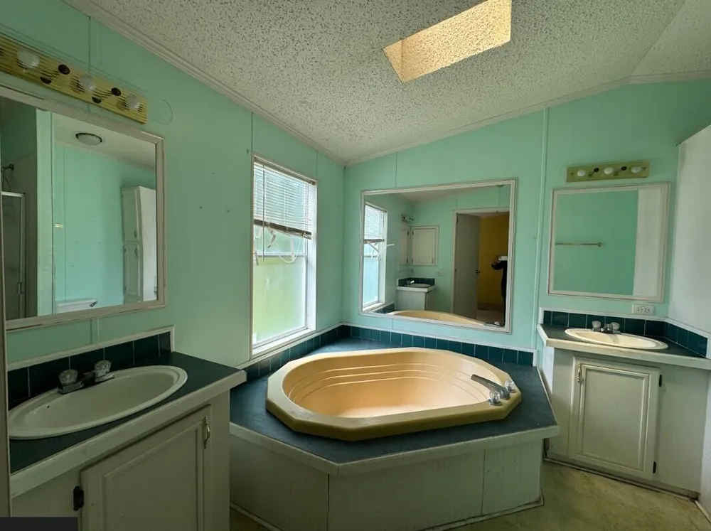 104 Plantation Boulevard #104 