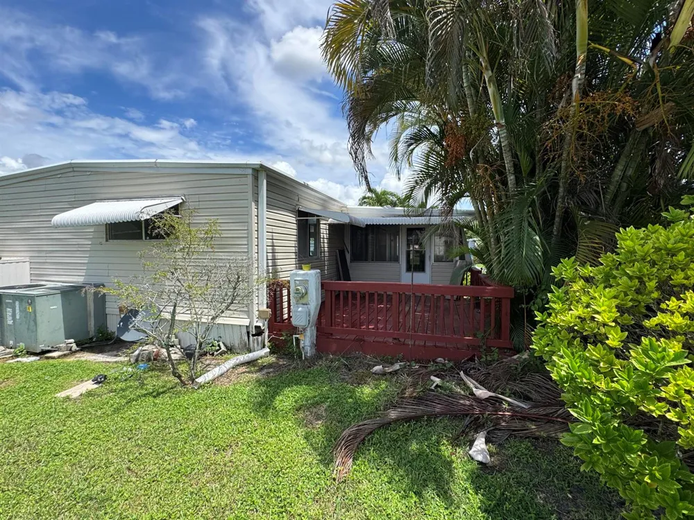8629 Crown Drive Boynton Beach, FL 33436