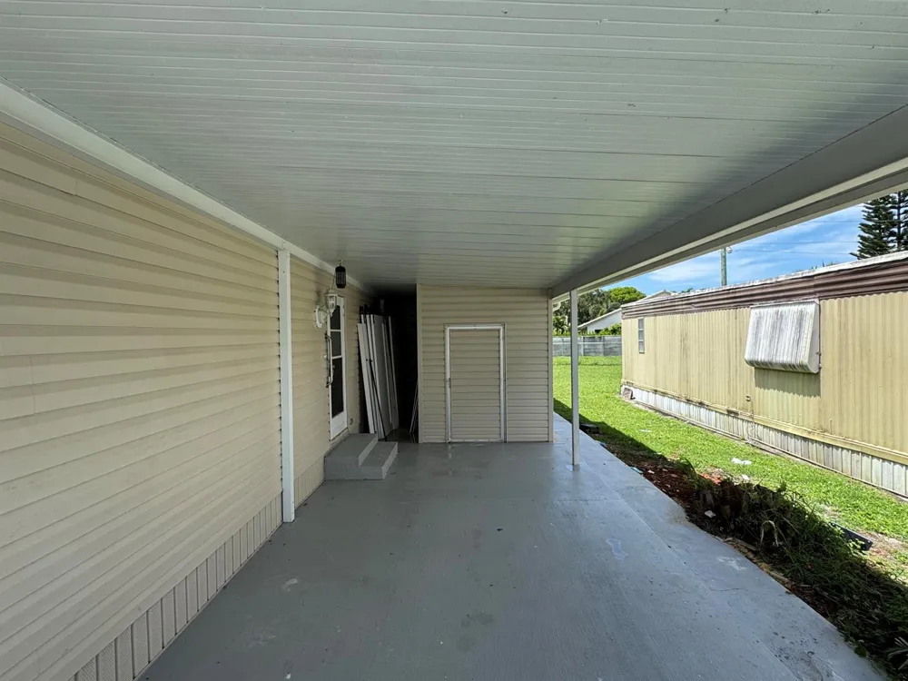 8629 Crown Drive Boynton Beach, FL 33436