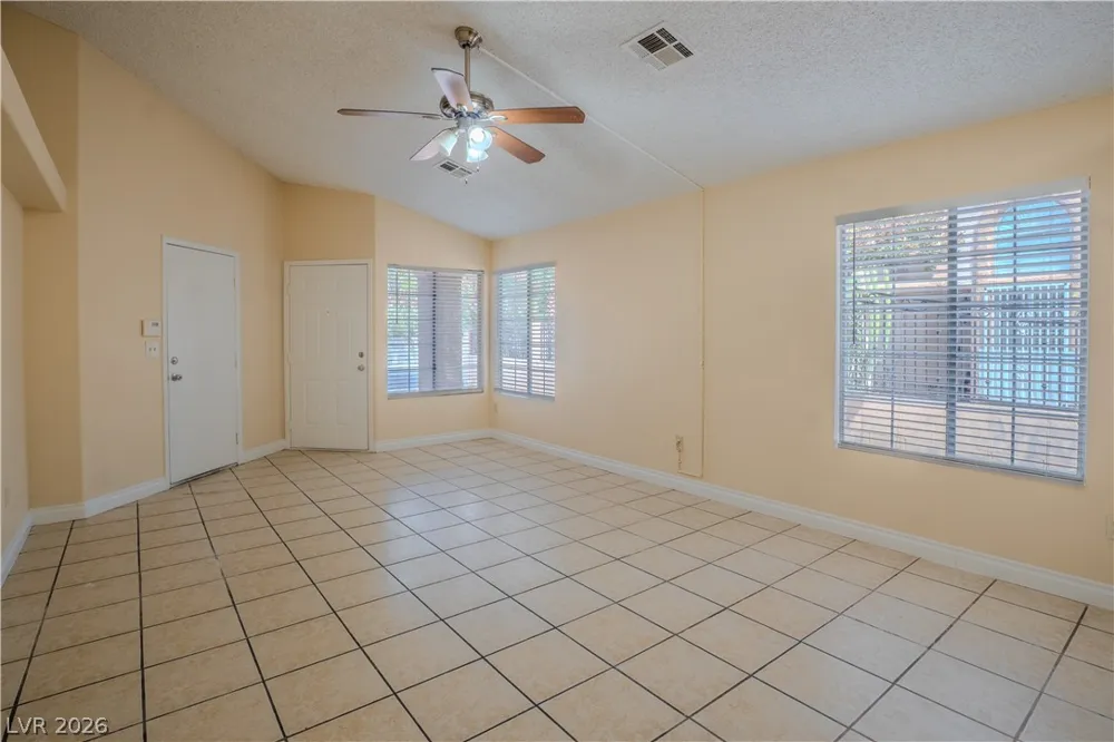 2545 Rising Legend Way Las Vegas, NV 89106