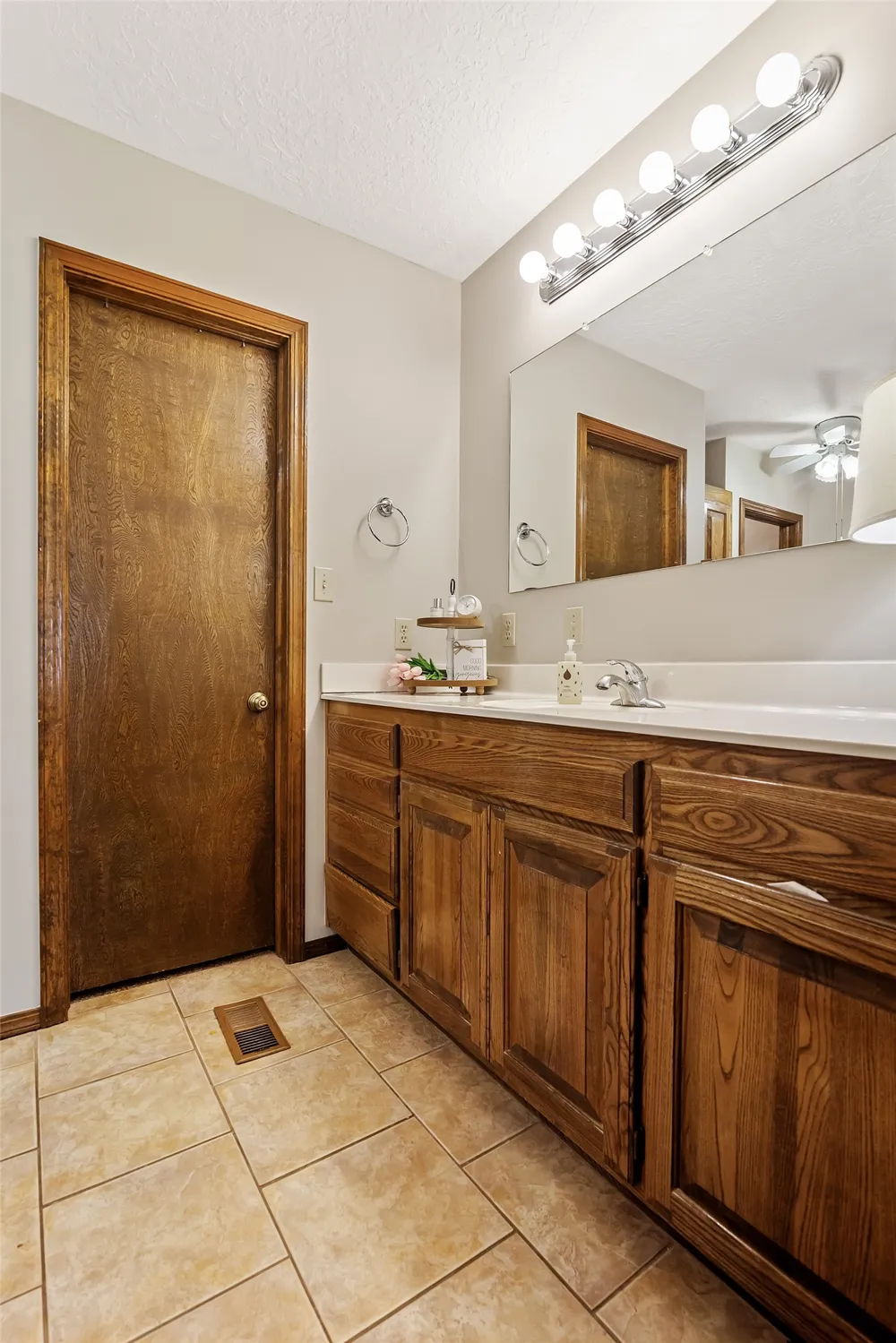 9644 EW 19 ROAD Nowata, OK 74048
