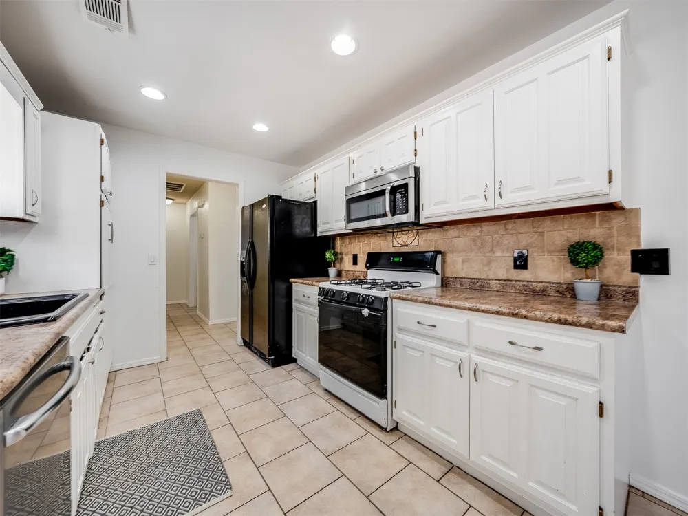 3304 4th Street Broken Arrow, OK 74012