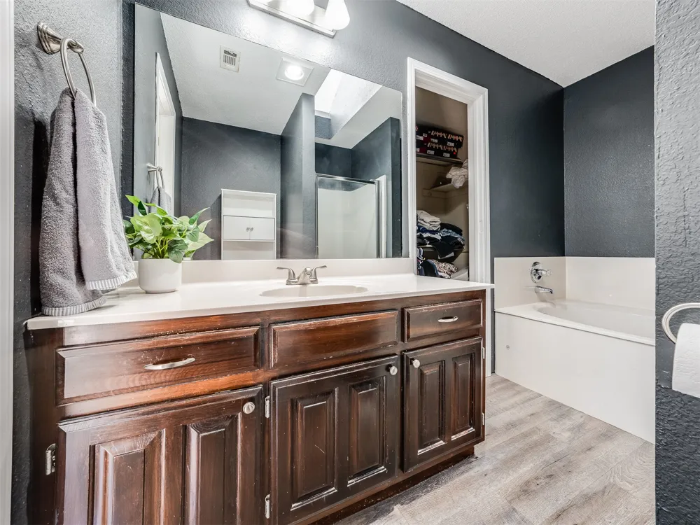3304 4th Street Broken Arrow, OK 74012