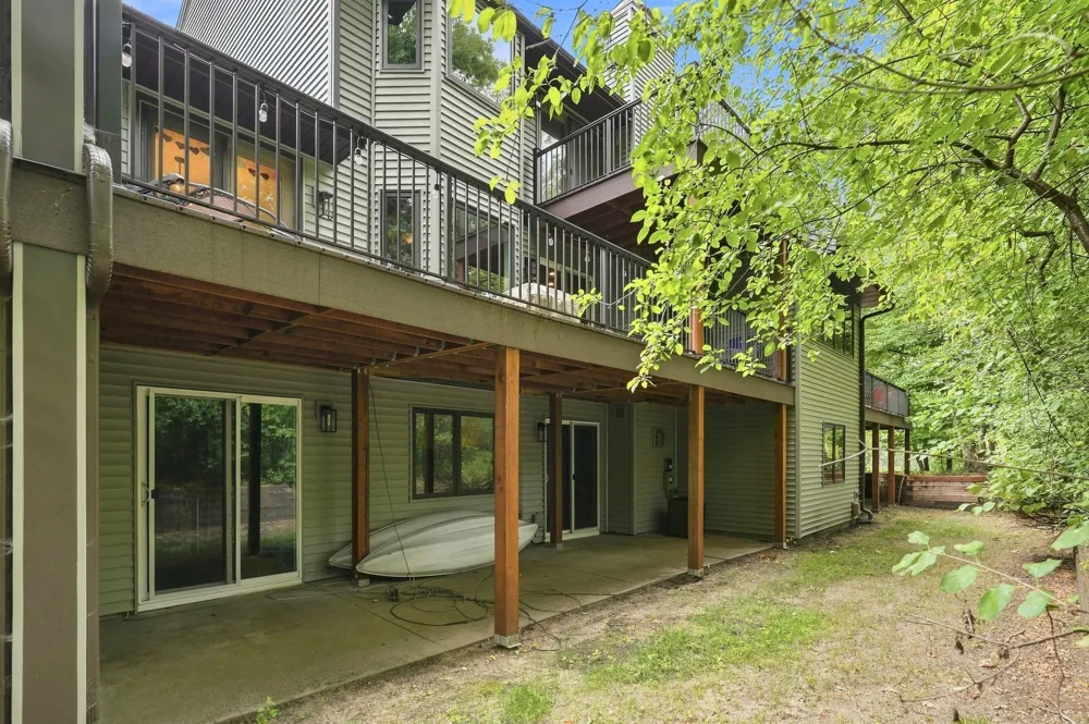 3676 Widgeon Way Eagan, MN 55123