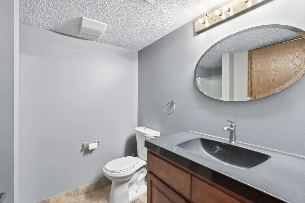 3676 Widgeon Way Eagan, MN 55123