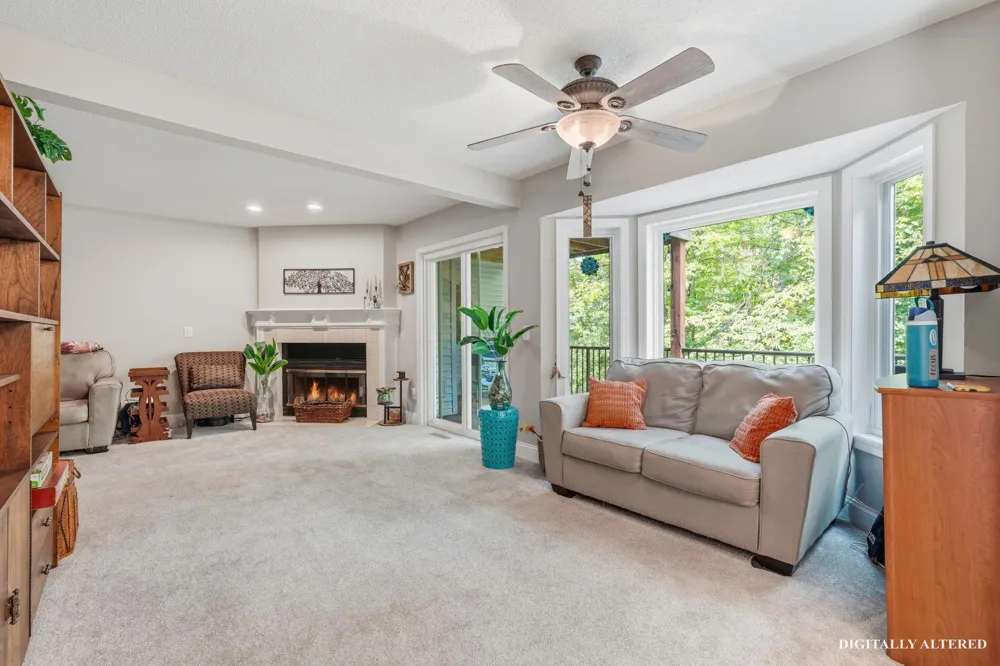3676 Widgeon Way Eagan, MN 55123