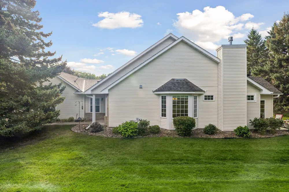 7290 Bordner Drive Inver Grove Heights, MN 55076