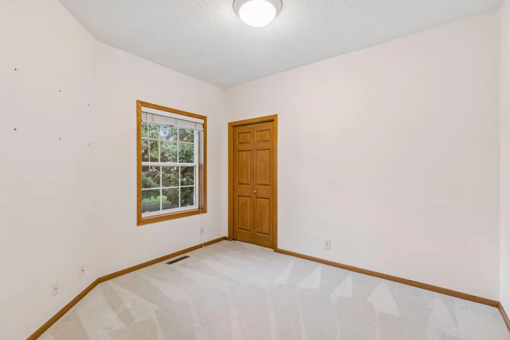 7290 Bordner Drive Inver Grove Heights, MN 55076