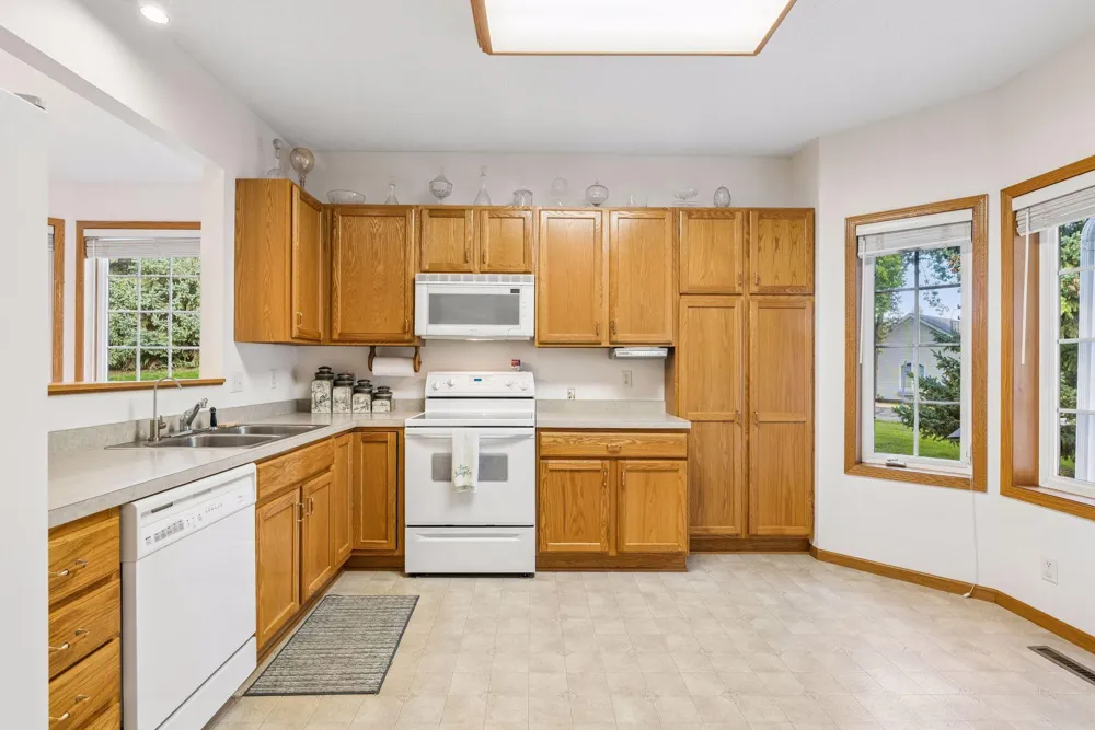 7290 Bordner Drive Inver Grove Heights, MN 55076
