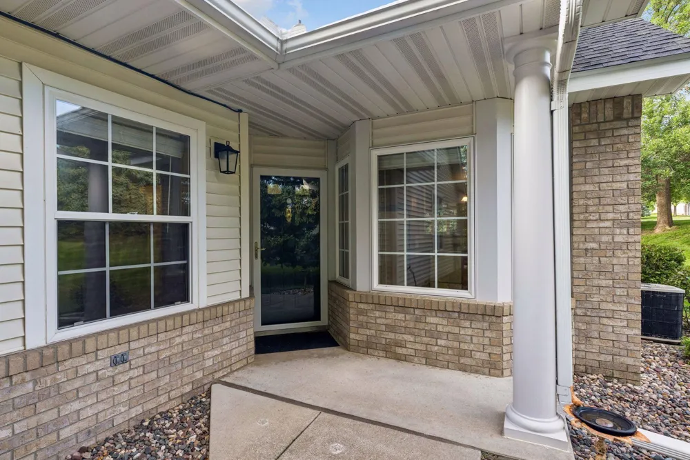 7290 Bordner Drive Inver Grove Heights, MN 55076