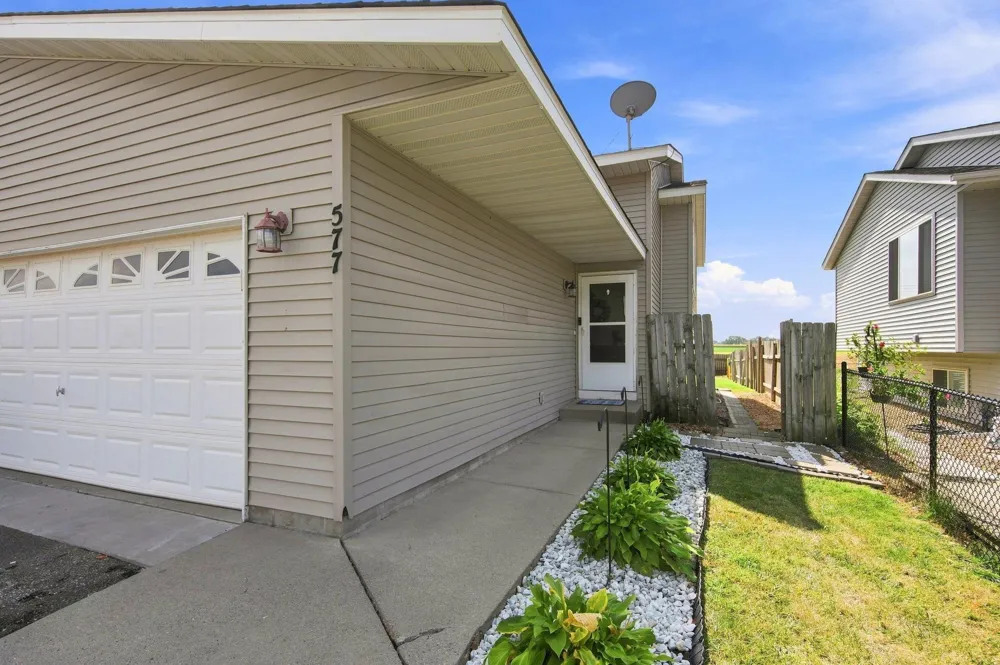 577 Kendall Drive Hastings, MN 55033