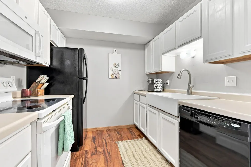 577 Kendall Drive Hastings, MN 55033