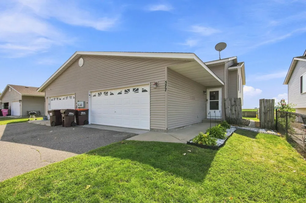 577 Kendall Drive Hastings, MN 55033