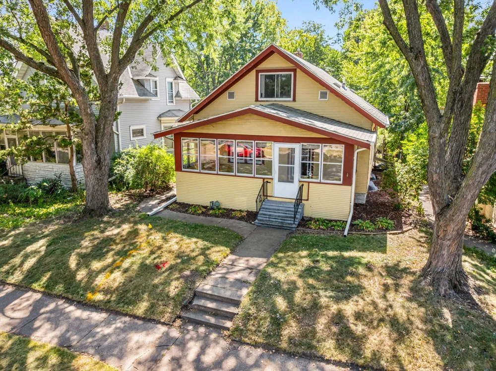 1668 Blair Avenue Saint Paul, MN 55104