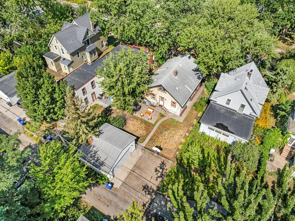 1668 Blair Avenue Saint Paul, MN 55104