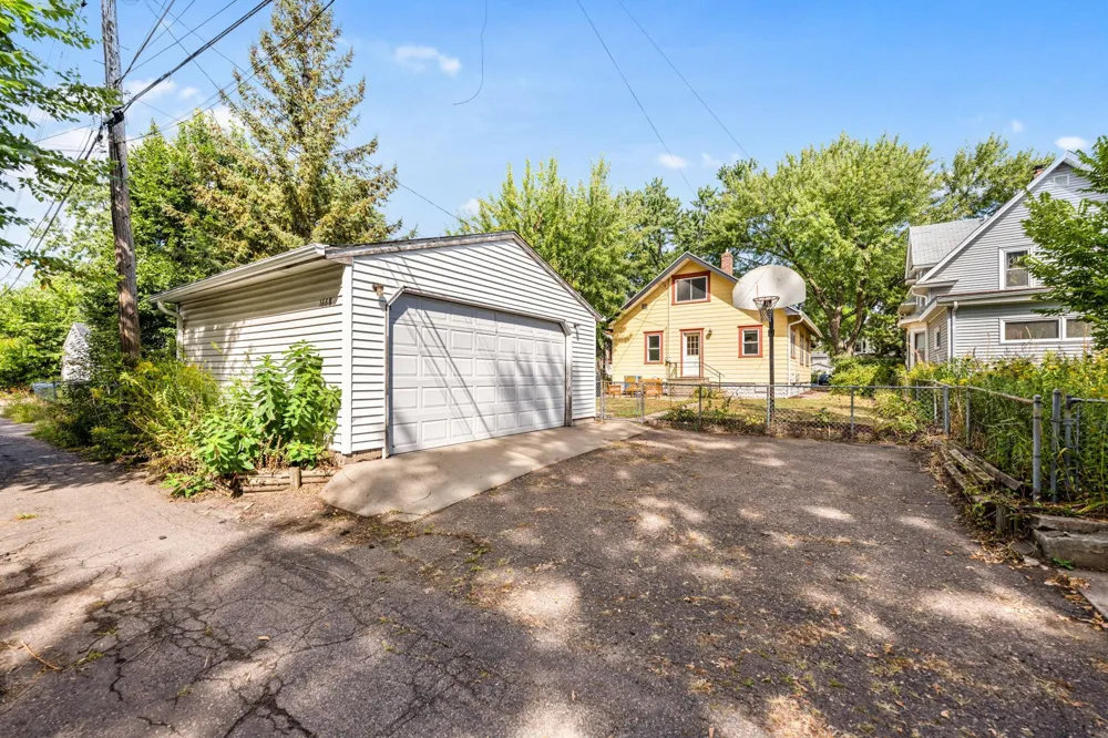 1668 Blair Avenue Saint Paul, MN 55104