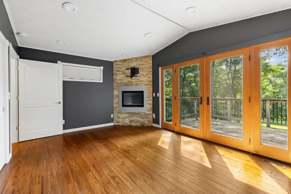 8459 Dove Street Pequot Lakes, MN 56472
