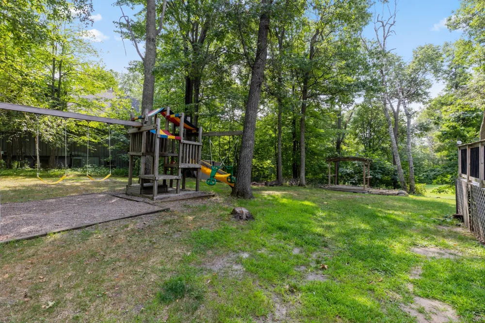 8459 Dove Street Pequot Lakes, MN 56472