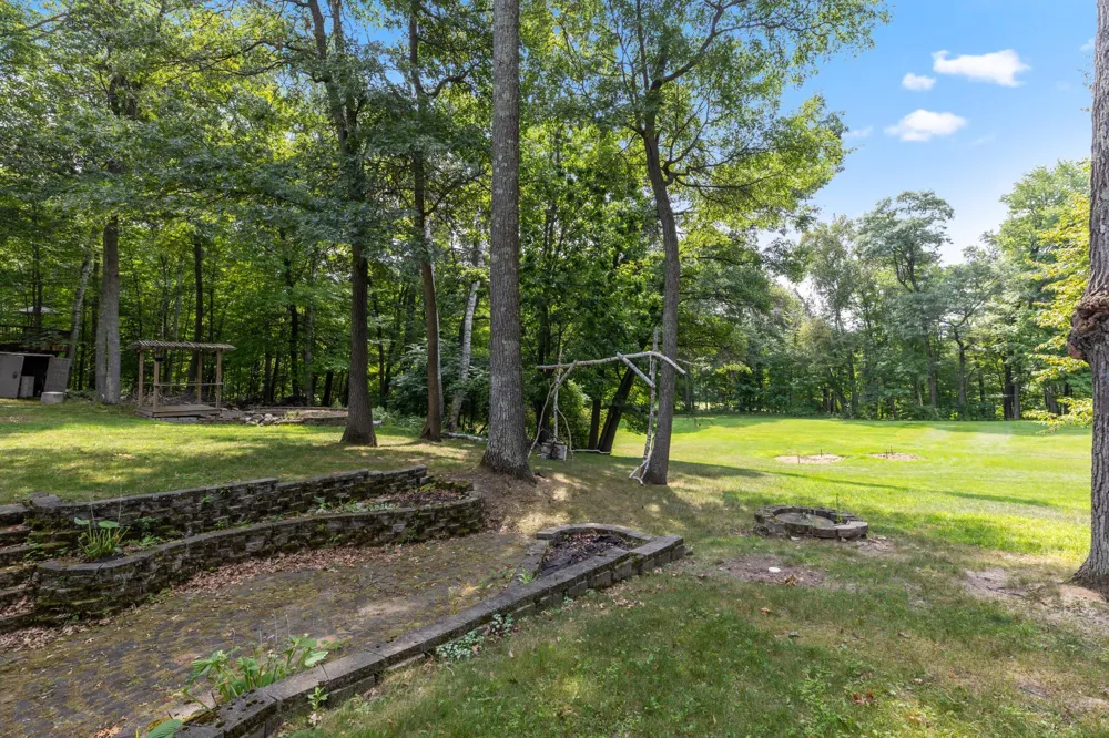 8459 Dove Street Pequot Lakes, MN 56472