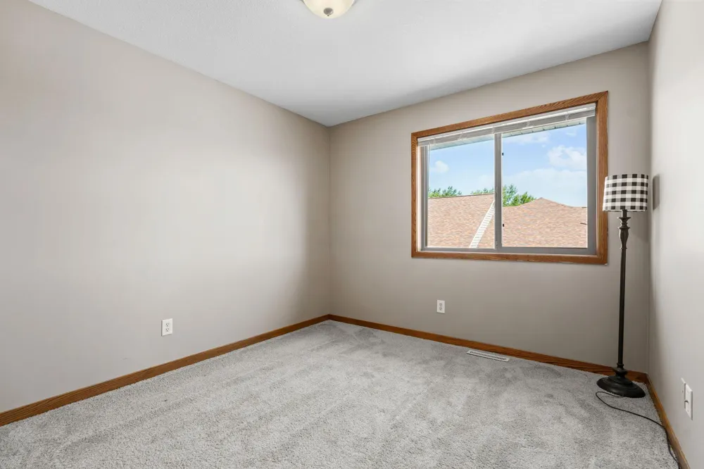 930 Aspen Circle Watertown, MN 55388