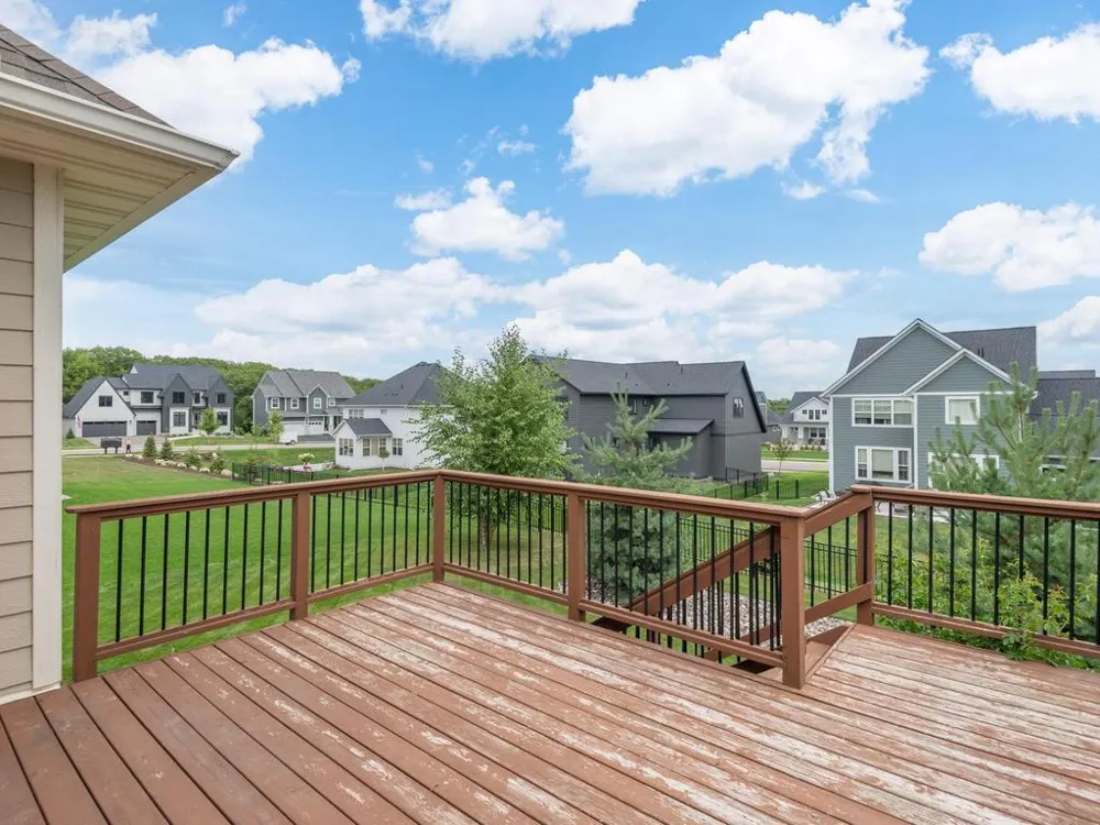 3936 Painted Sky Trail Chaska, MN 55318