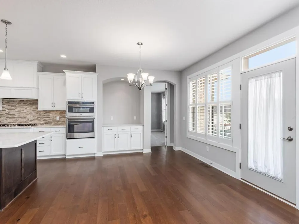 3936 Painted Sky Trail Chaska, MN 55318