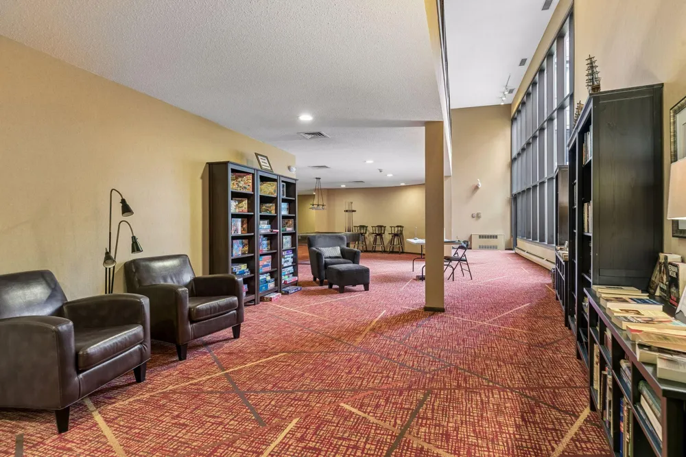 1830 Eagle Ridge Drive #2003 Mendota Heights, MN 55118