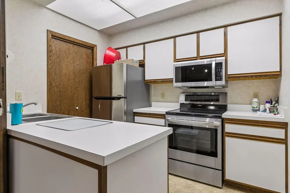 1830 Eagle Ridge Drive #2003 Mendota Heights, MN 55118