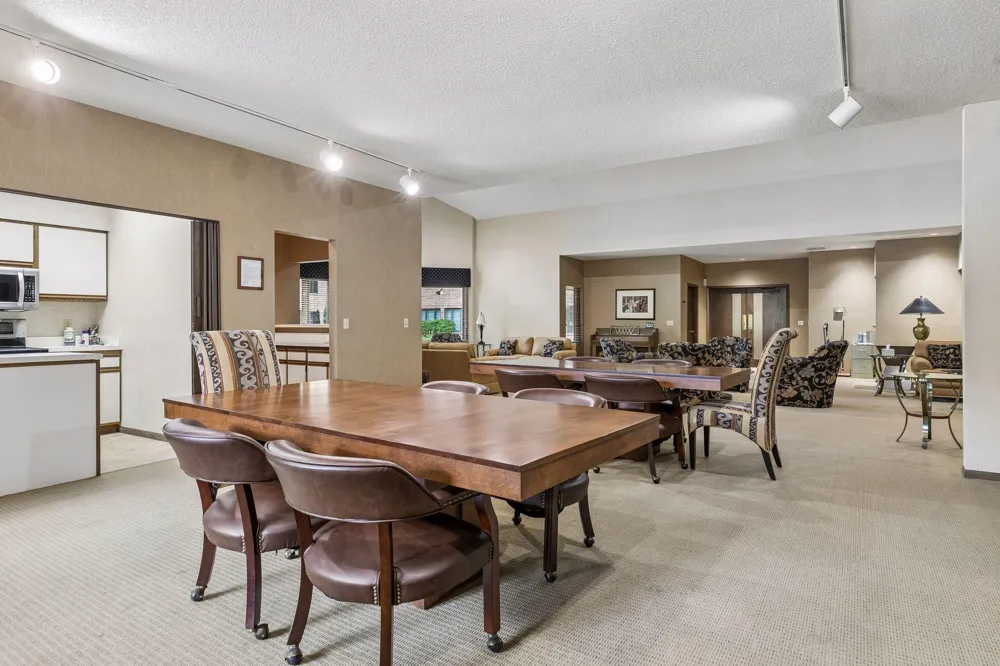 1830 Eagle Ridge Drive #2003 Mendota Heights, MN 55118