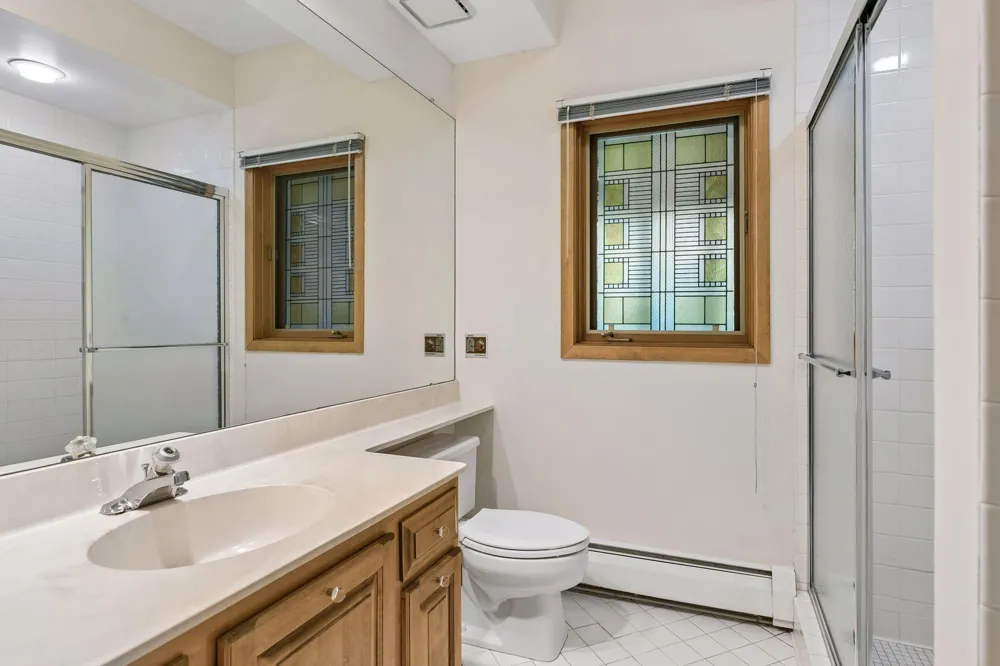 1830 Eagle Ridge Drive #2003 Mendota Heights, MN 55118