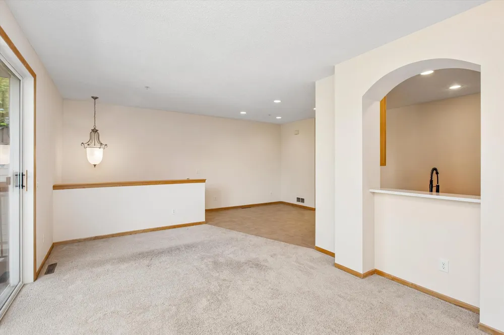 7531 Southridge Court Savage, MN 55378