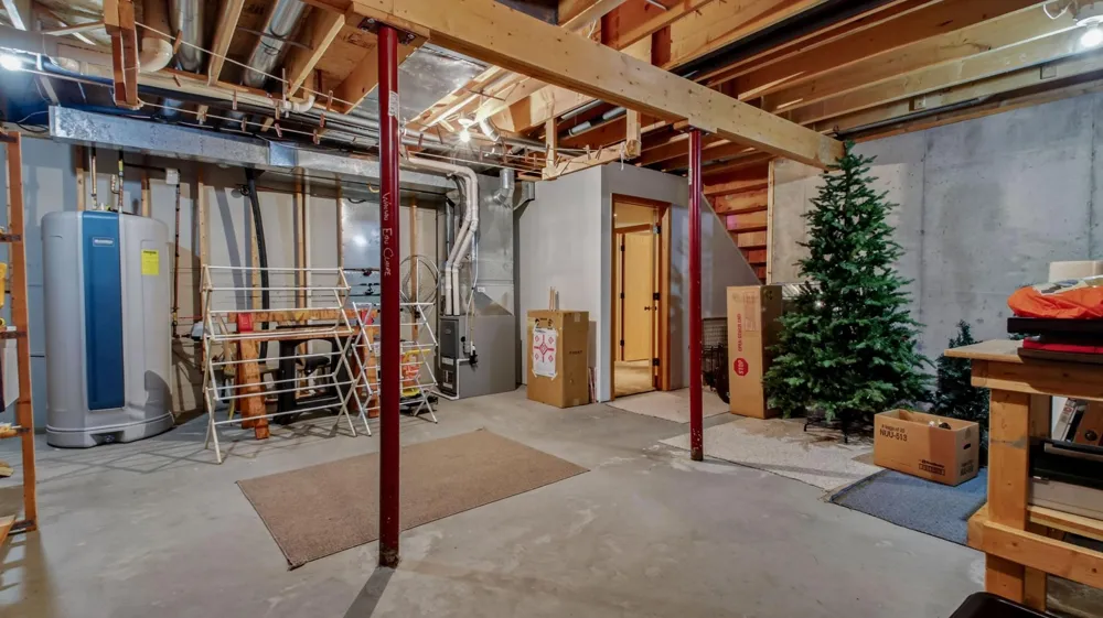 1107 Knollwood Trail Altoona, WI 54720