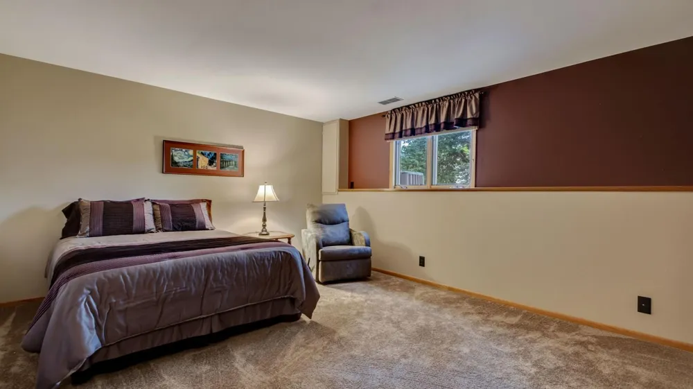 1107 Knollwood Trail Altoona, WI 54720