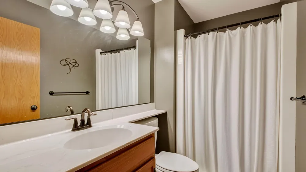 1107 Knollwood Trail Altoona, WI 54720