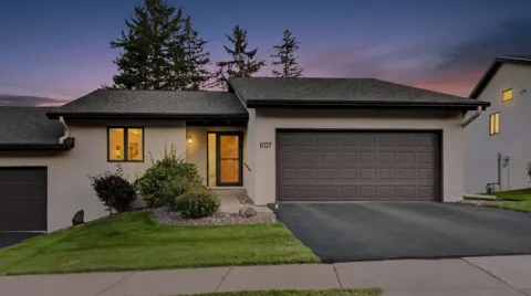 1107 Knollwood Trail