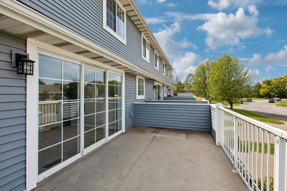 2313 117th Street E Burnsville, MN 55337