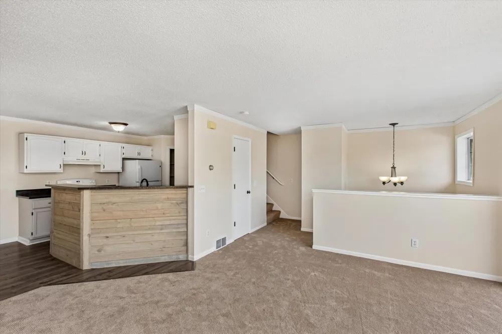 2313 117th Street E Burnsville, MN 55337