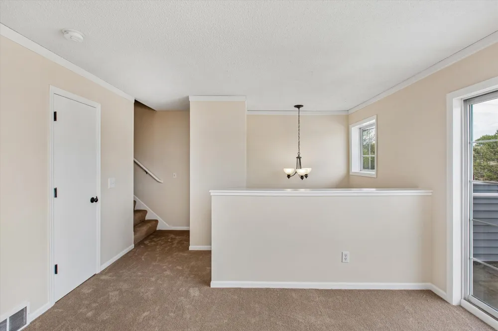 2313 117th Street E Burnsville, MN 55337