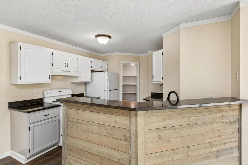 2313 117th Street E Burnsville, MN 55337