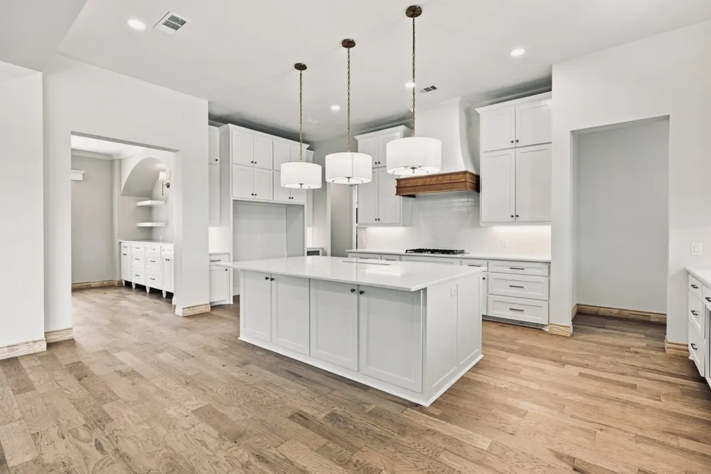 6651 Pinehurst Drive Granbury, TX 76049
