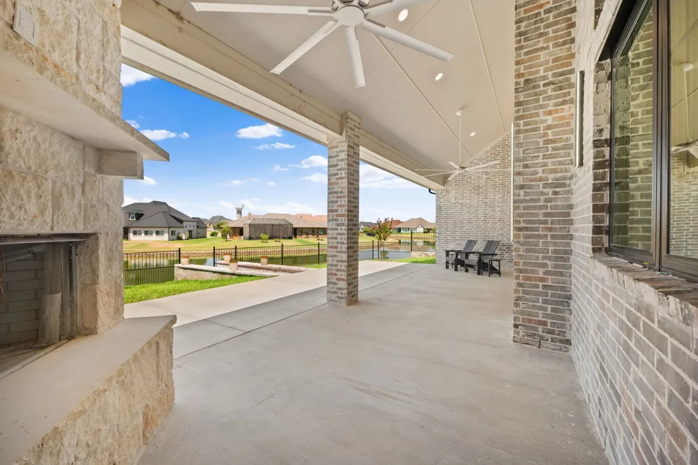 6651 Pinehurst Drive Granbury, TX 76049