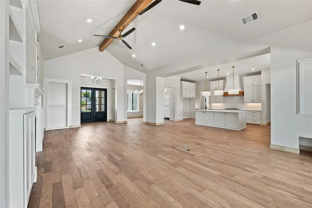 6651 Pinehurst Drive Granbury, TX 76049