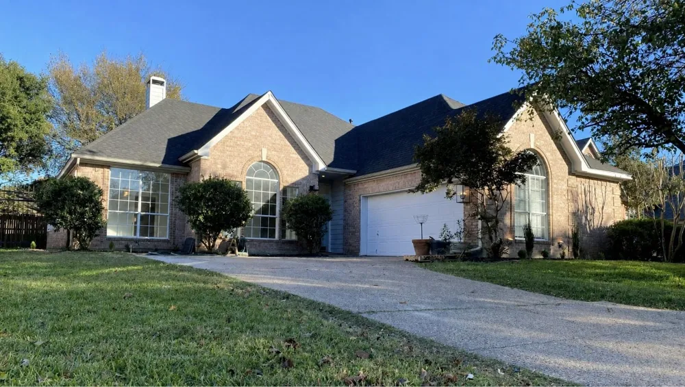 2409 Hunter Place Lane Arlington, TX 76006