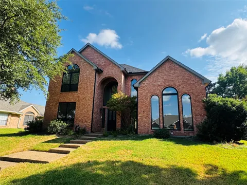 3116 Oak Drive